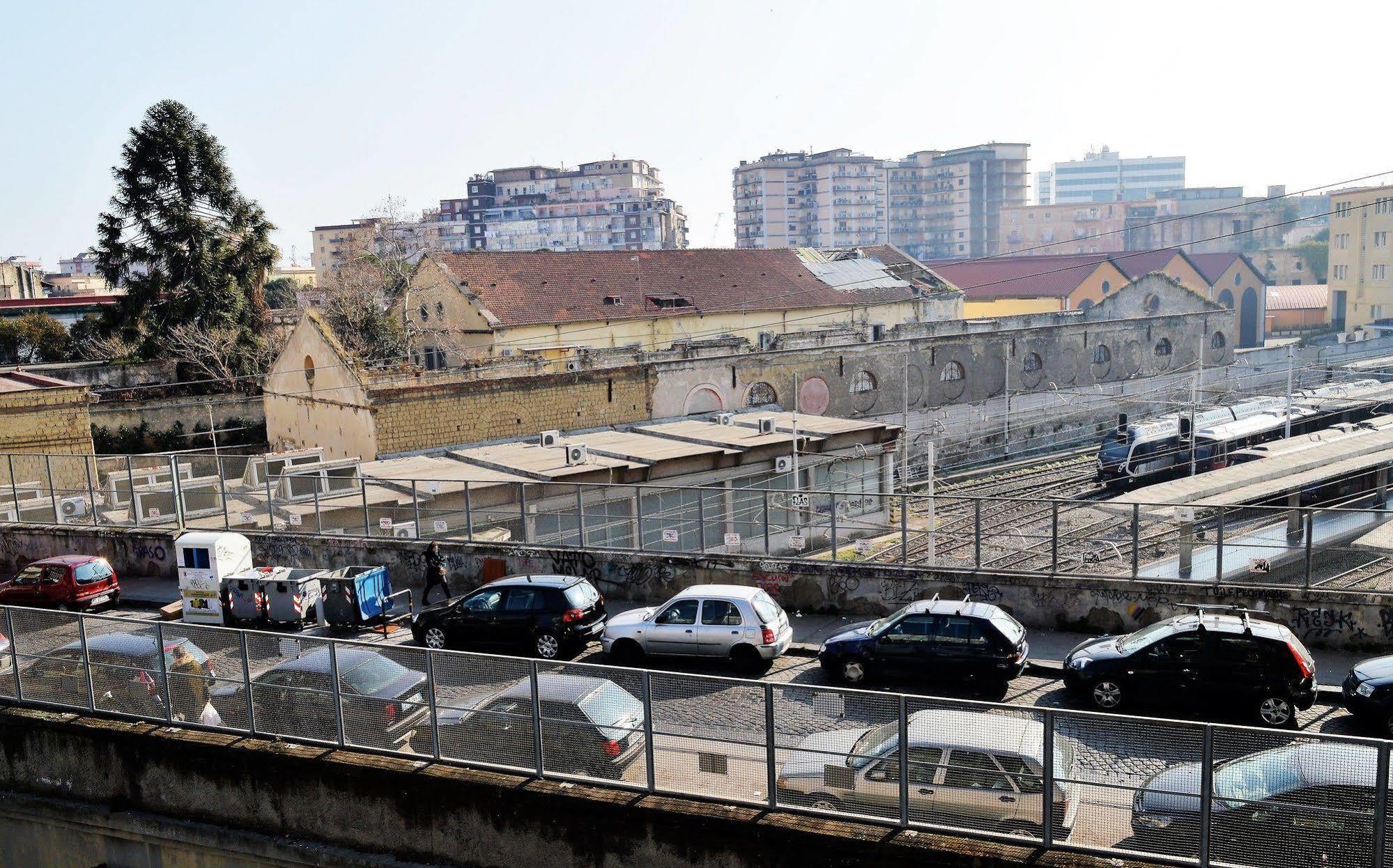 Station Napoli